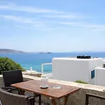 Oceania Aparthotel 3*