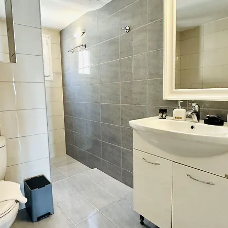 Hotel apartamentowy Oceania 4*