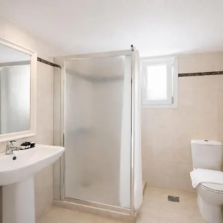 أوشيينيا 4* تورلوس