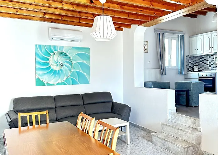 أوشيينيا تورلوس