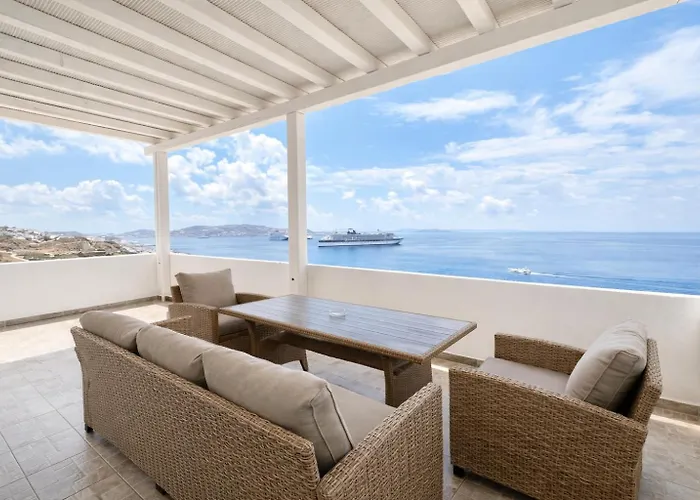 أوشيينيا تورلوس