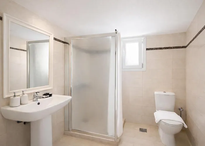 أوشيينيا 4* تورلوس