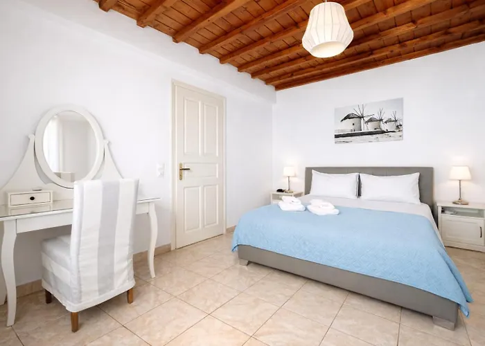 أوشيينيا شقة فندقية تورلوس