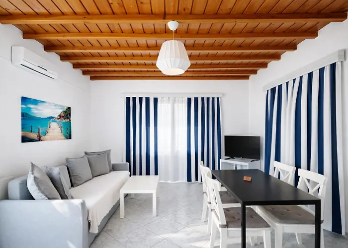 أوشيينيا تورلوس